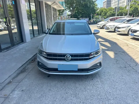 2020 Volkswagen Bora 1.5L 113HP L4 6AT