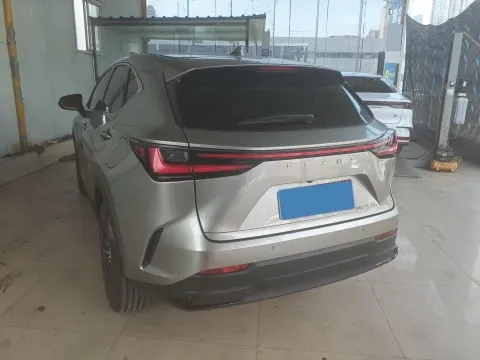 2024 Lexus NX 2.5L 189HP L4 E-CVT Hybrid
