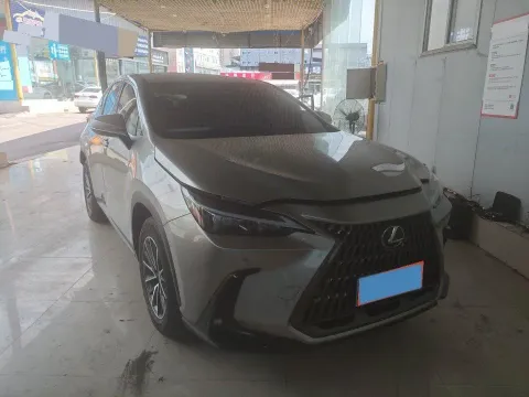 2024 Lexus NX 2.5L 189HP L4 E-CVT Hybrid