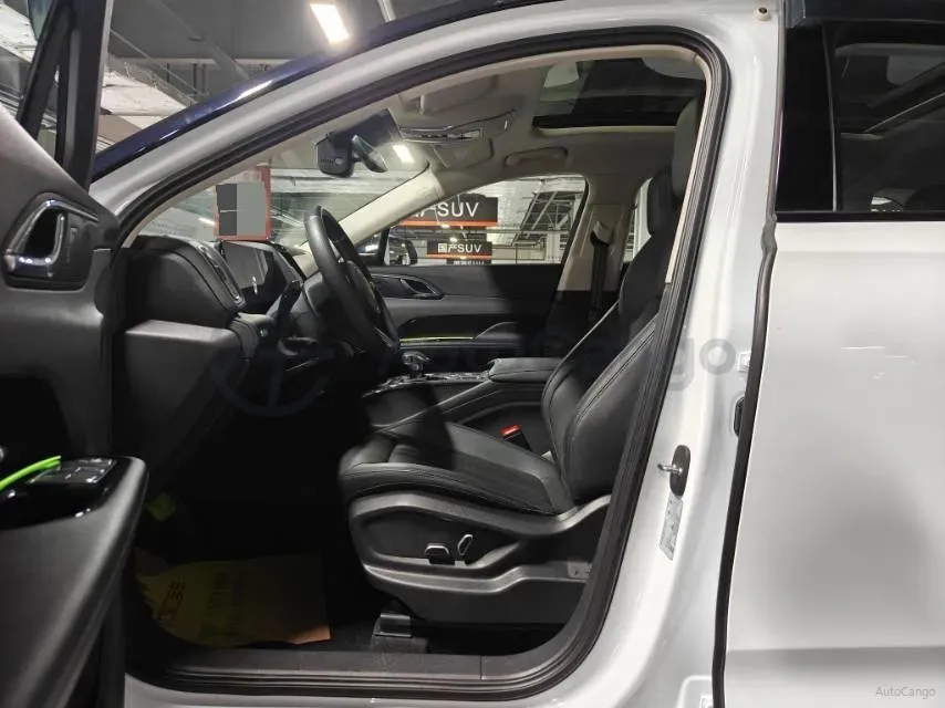 2023 HongQi HS3 1.5T 169HP L4 7DCT,autocango,china used car exporter,china ev exporter,chinese used car exporter,chinese used ev exporter