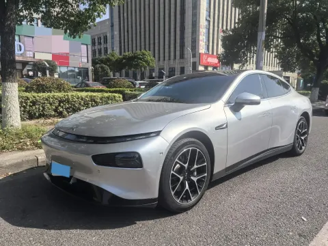 2023 XPENG P7,autocango,china used car exporter,china ev exporter,chinese used car exporter,chinese used ev exporter
