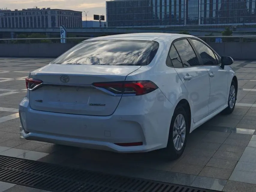 2021 Toyota Corolla 1.2T 116HP L4 CVT,autocango,china used car exporter,china ev exporter,chinese used car exporter,chinese used ev exporter