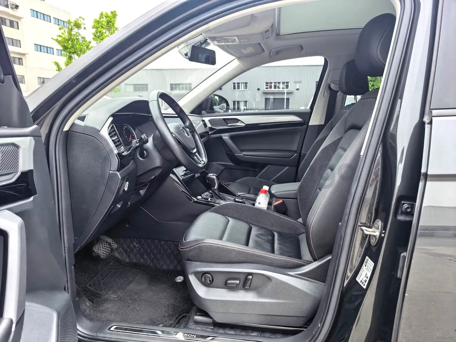 2020 Volkswagen Tayron 2.0T 186HP L4 7DCT,autocango,china used car exporter,china ev exporter,chinese used car exporter,chinese used ev exporter
