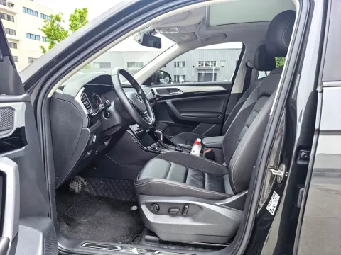 2020 Volkswagen Tayron 2.0T 186HP L4 7DCT