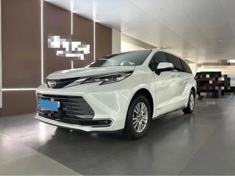 2021 TOYOTA SIENNA,autocango,china used car exporter,china ev exporter,chinese used car exporter,chinese used ev exporter
