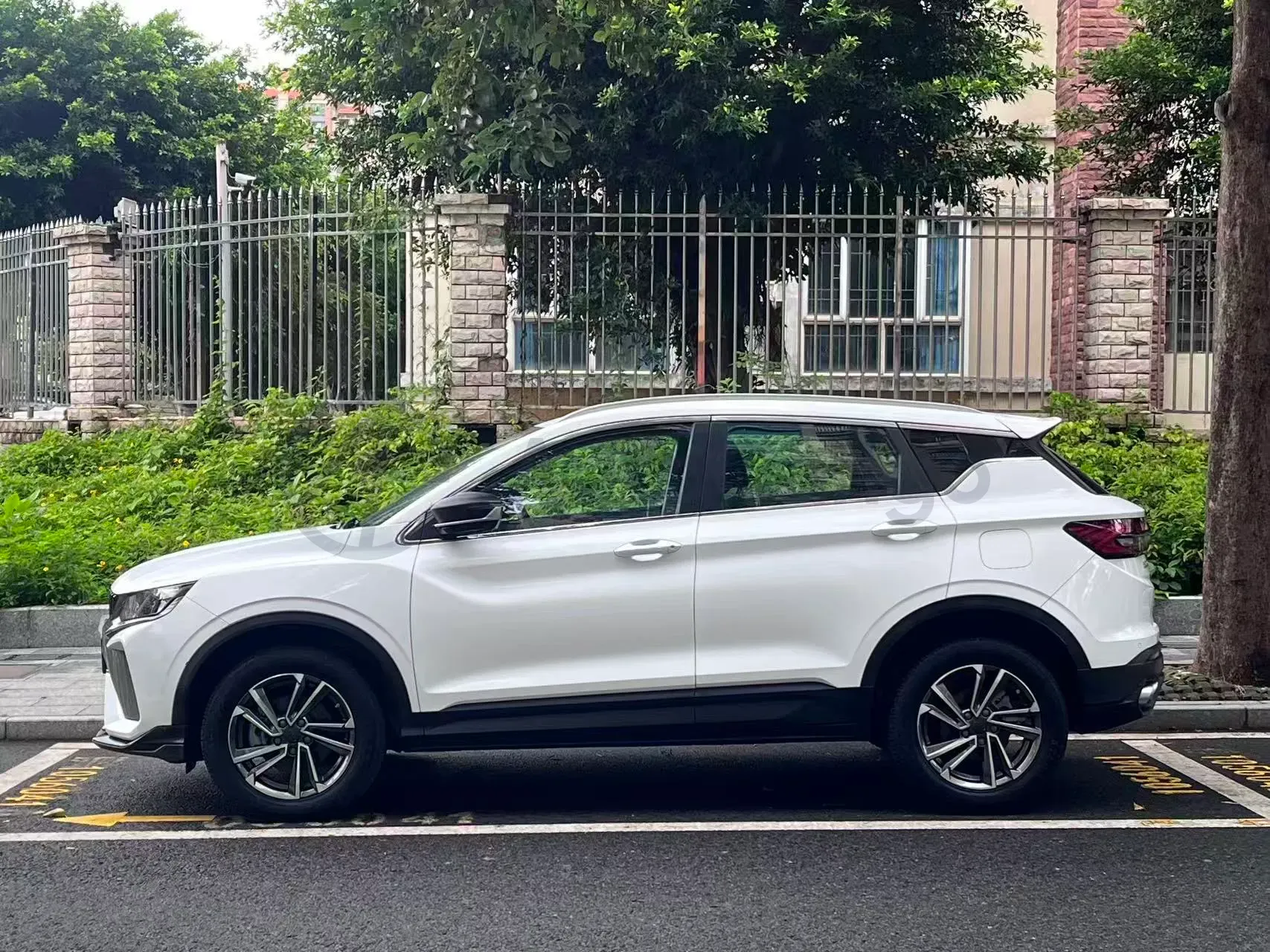 2023 Geely Coolray 1.5T 181HP L4 7DCT,autocango,china used car exporter,china ev exporter,chinese used car exporter,chinese used ev exporter