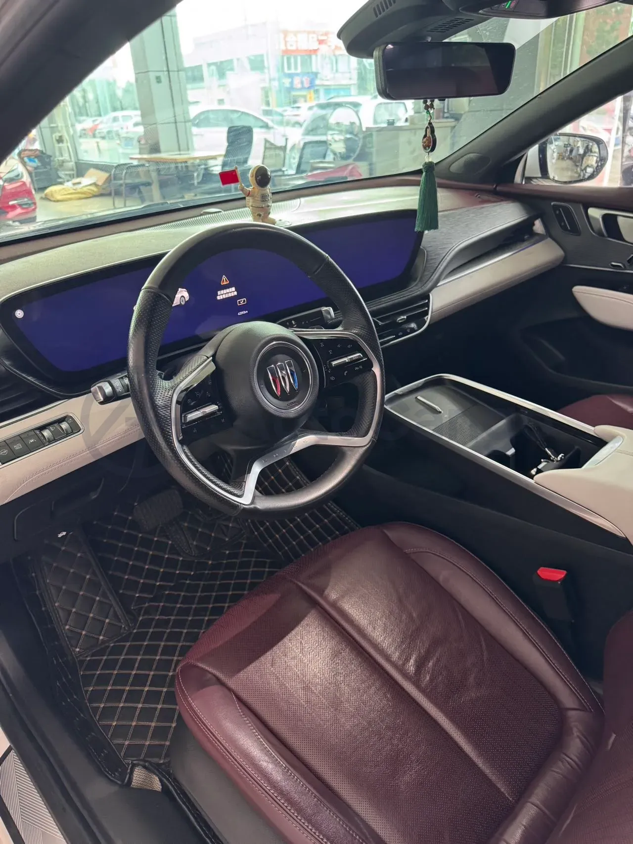 2023 Buick Larcosse 2.0T 237HP L4 9AT,autocango,china used car exporter,china ev exporter,chinese used car exporter,chinese used ev exporter