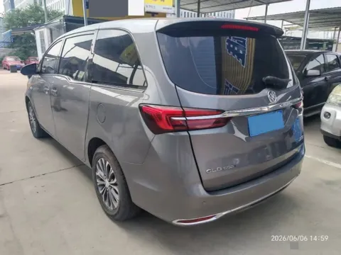 2022 Buick GL8 2.0T 237HP L4 9AT