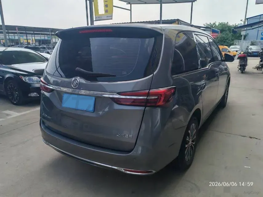 2022 Buick GL8 2.0T 237HP L4 9AT,autocango,china used car exporter,china ev exporter,chinese used car exporter,chinese used ev exporter