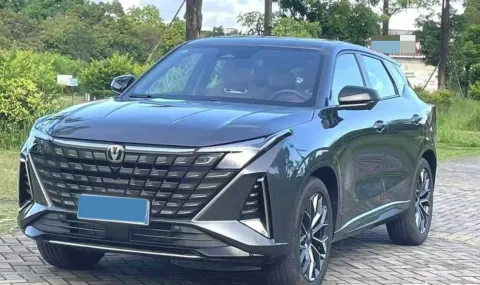 2025 CHANGAN UNI-Z,autocango,china used car exporter,china ev exporter,chinese used car exporter,chinese used ev exporter