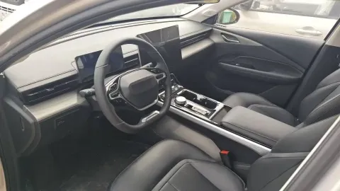 2024 WuLing XingGuang BEV 54.5KWH