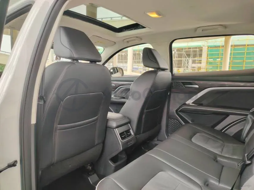 2023 Haval H6 1.5T 150HP L4 7DCT,autocango,china used car exporter,china ev exporter,chinese used car exporter,chinese used ev exporter