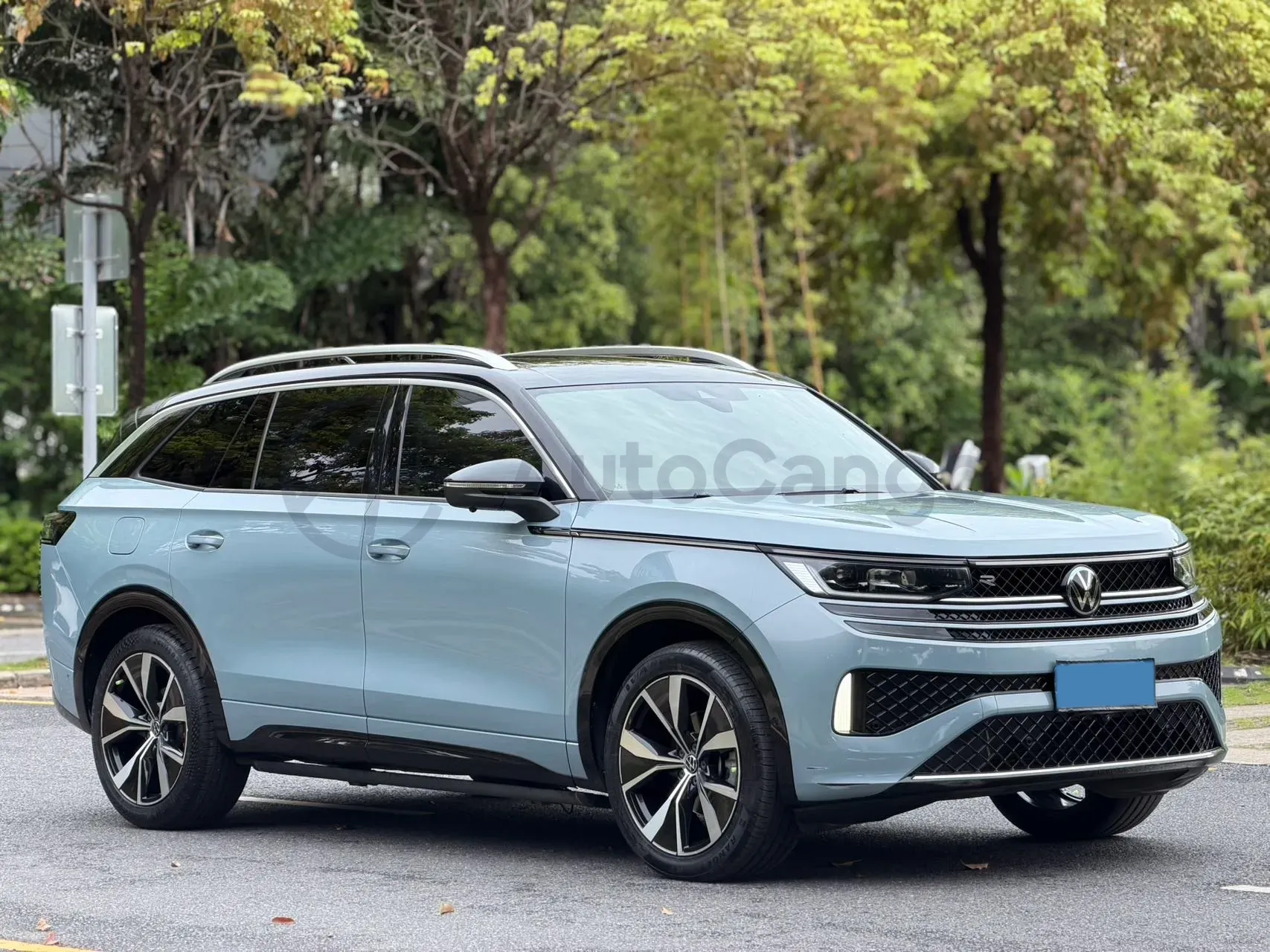 2023 Volkswagen Tavendor 2.0T 220HP L4 7DCT,autocango,china used car exporter,china ev exporter,chinese used car exporter,chinese used ev exporter
