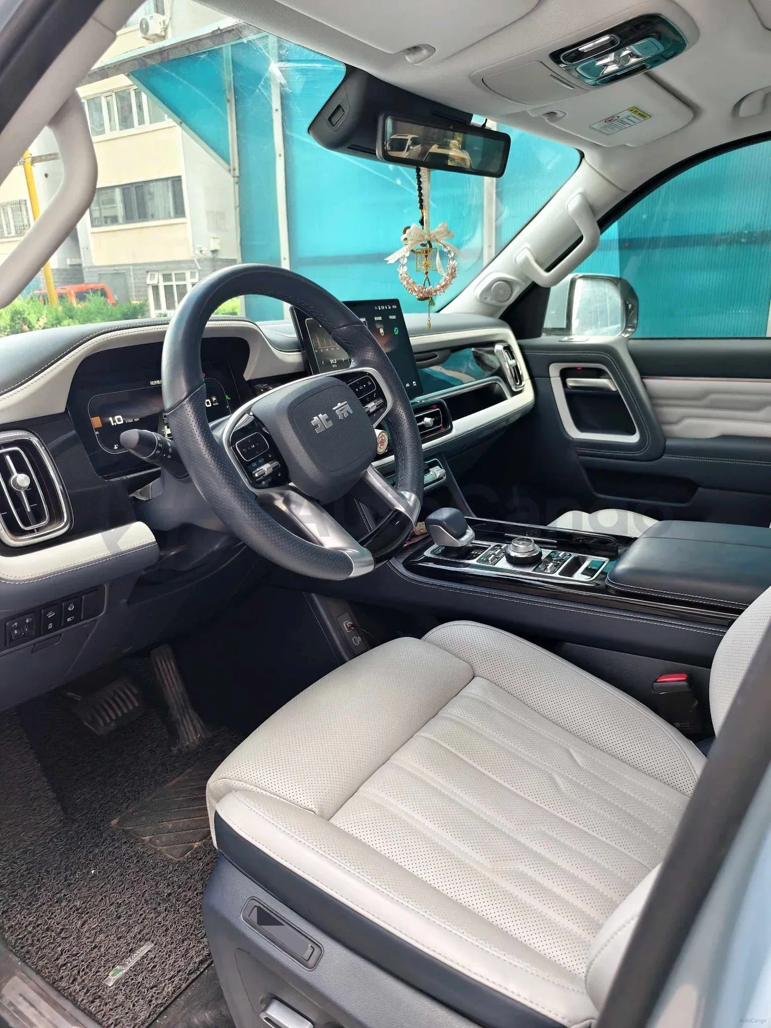 2022 Beijing BJ60 2.0T 267HP L4 8AT,autocango,china used car exporter,china ev exporter,chinese used car exporter,chinese used ev exporter