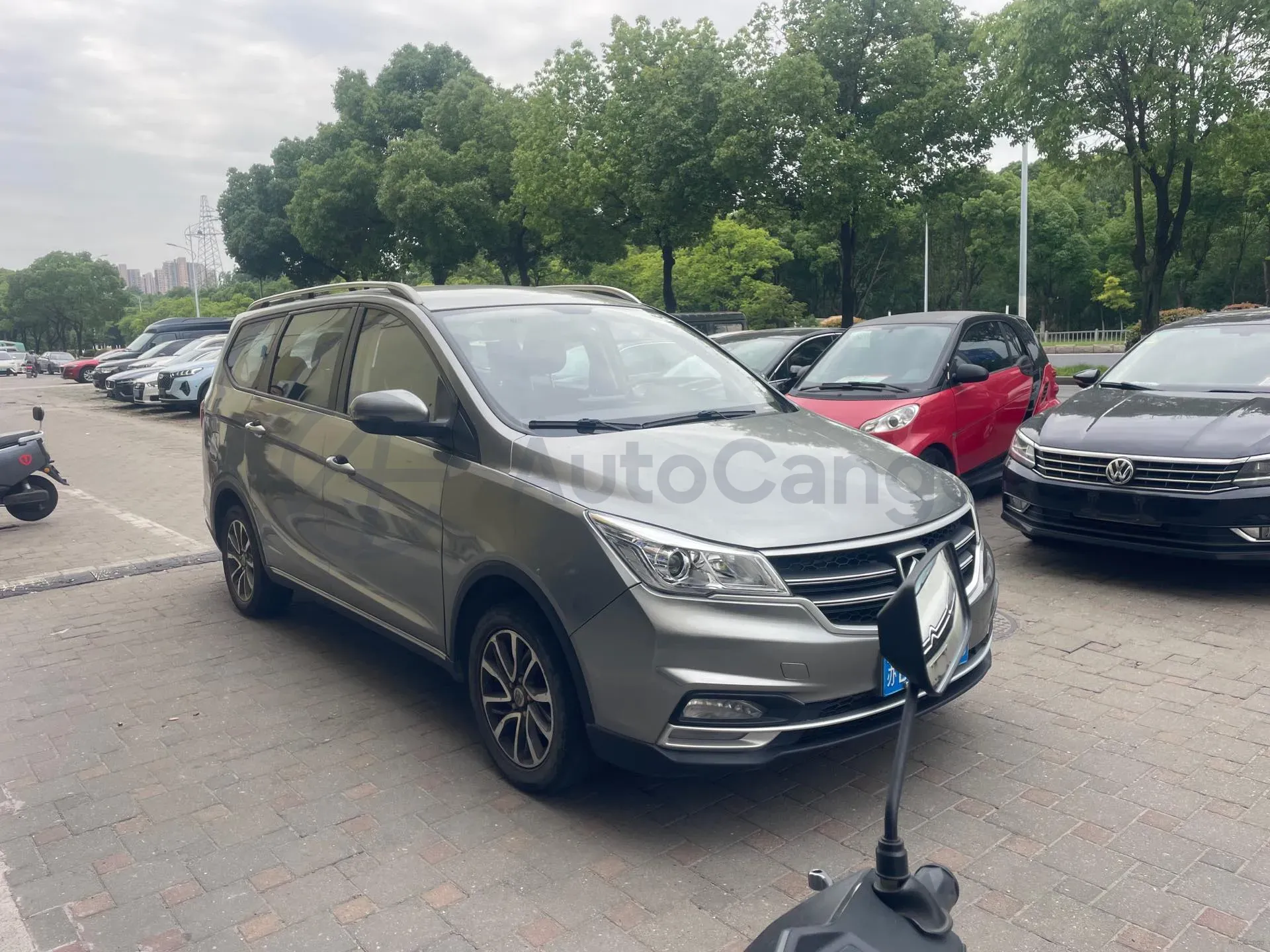 2019 BaoJun 730 1.5T 147HP L4 6MT,autocango,china used car exporter,china ev exporter,chinese used car exporter,chinese used ev exporter