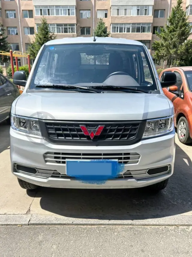 2023 WuLing RongGuang New Truck 1.5L 102HP L4 5MT,autocango,china used car exporter,china ev exporter,chinese used car exporter,chinese used ev exporter