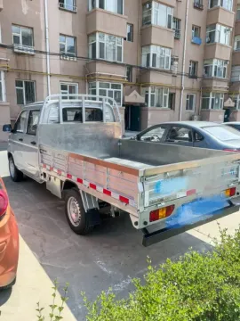 2023 WuLing RongGuang New Truck 1.5L 102HP L4 5MT