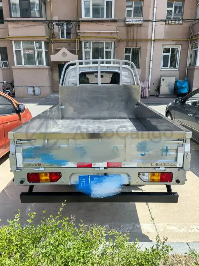 2023 WuLing RongGuang New Truck 1.5L 102HP L4 5MT,autocango,china used car exporter,china ev exporter,chinese used car exporter,chinese used ev exporter