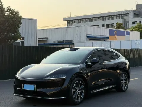 2024 LUXEED R7,autocango,china used car exporter,china ev exporter,chinese used car exporter,chinese used ev exporter