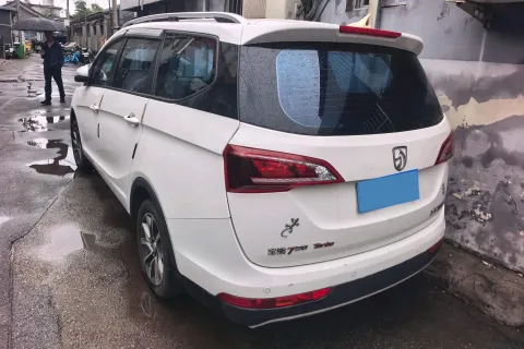 2019 BaoJun 730 1.5T 150HP L4 6MT