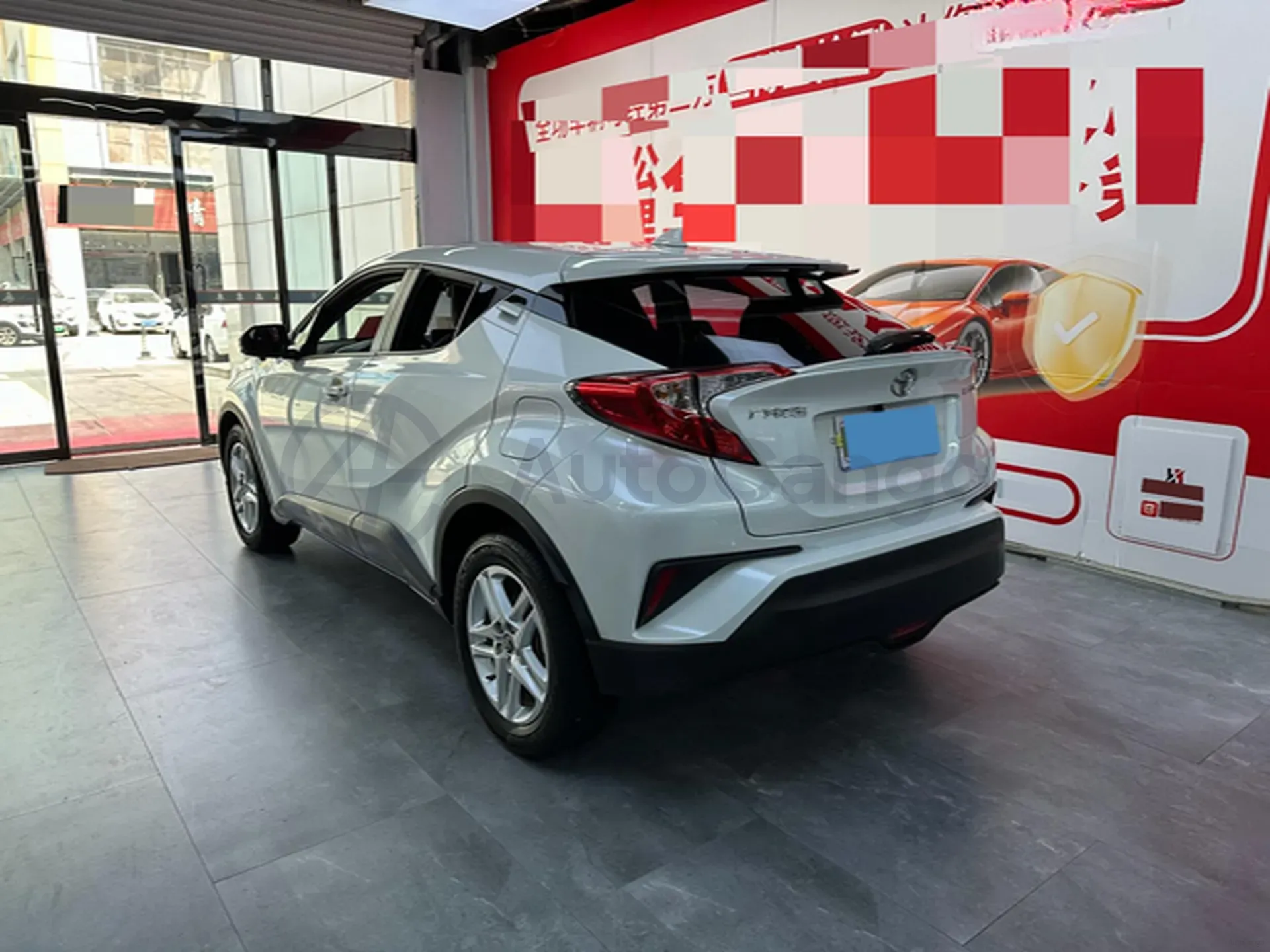 2022 Toyota C-HR 2.0L 171HP L4 CVT,autocango,china used car exporter,china ev exporter,chinese used car exporter,chinese used ev exporter