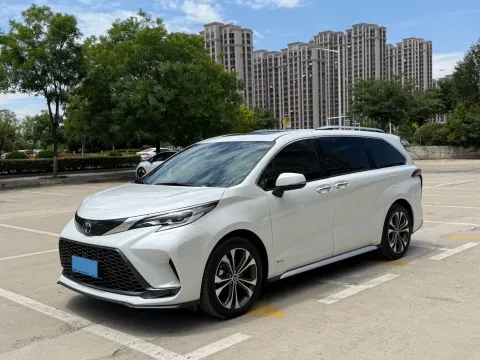2024 TOYOTA GRANVIA,autocango,china used car exporter,china ev exporter,chinese used car exporter,chinese used ev exporter
