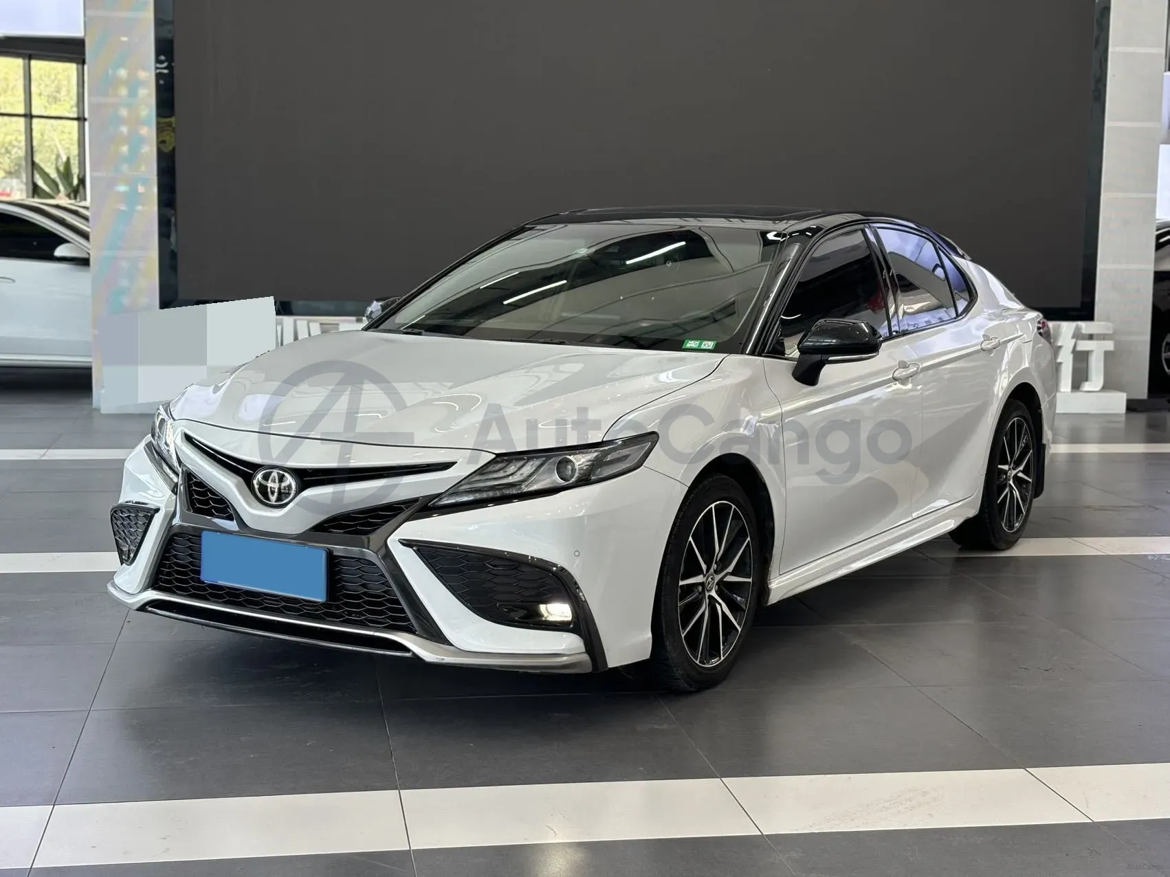 2021 Toyota Camry 2.5L 209HP L4 8AT,autocango,china used car exporter,china ev exporter,chinese used car exporter,chinese used ev exporter