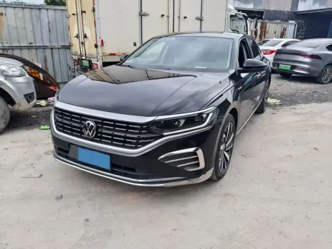 2025 VOLKSWAGEN PASSAT,autocango,china used car exporter,china ev exporter,chinese used car exporter,chinese used ev exporter
