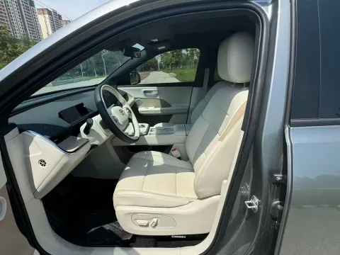 2025 Toyota BZ3X BEV 58.37KWH,autocango,china used car exporter,china ev exporter,chinese used car exporter,chinese used ev exporter