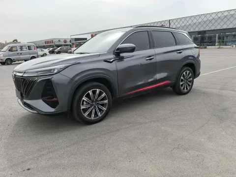 2022 CHANGAN CS75 PLUS,autocango,china used car exporter,china ev exporter,chinese used car exporter,chinese used ev exporter