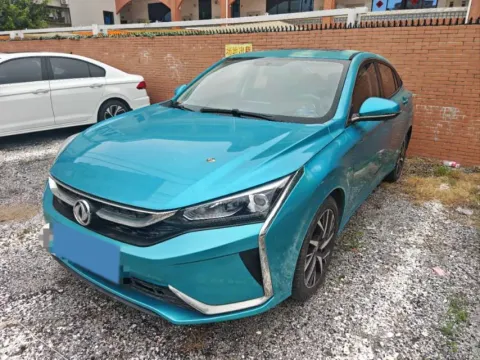 2020 DONGFENG AEOLUS YIXUAN,autocango,china used car exporter,china ev exporter,chinese used car exporter,chinese used ev exporter