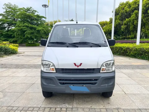 2023 WuLing ZhiGuang Mini Truck 1.5L 102HP L4 5MT
