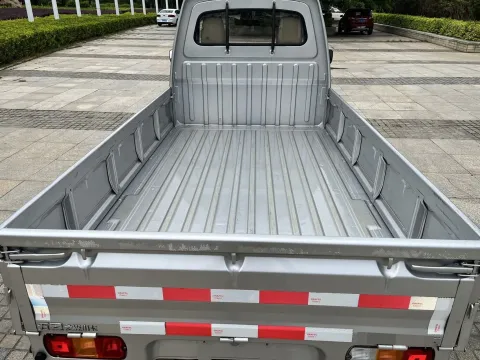 2023 WuLing ZhiGuang Mini Truck 1.5L 102HP L4 5MT