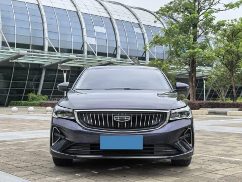 2022 Geely Emgrand 1.5L 114HP L4 CVT