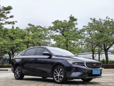 2022 Geely Emgrand 1.5L 114HP L4 CVT