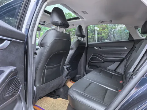2022 Geely Emgrand 1.5L 114HP L4 CVT