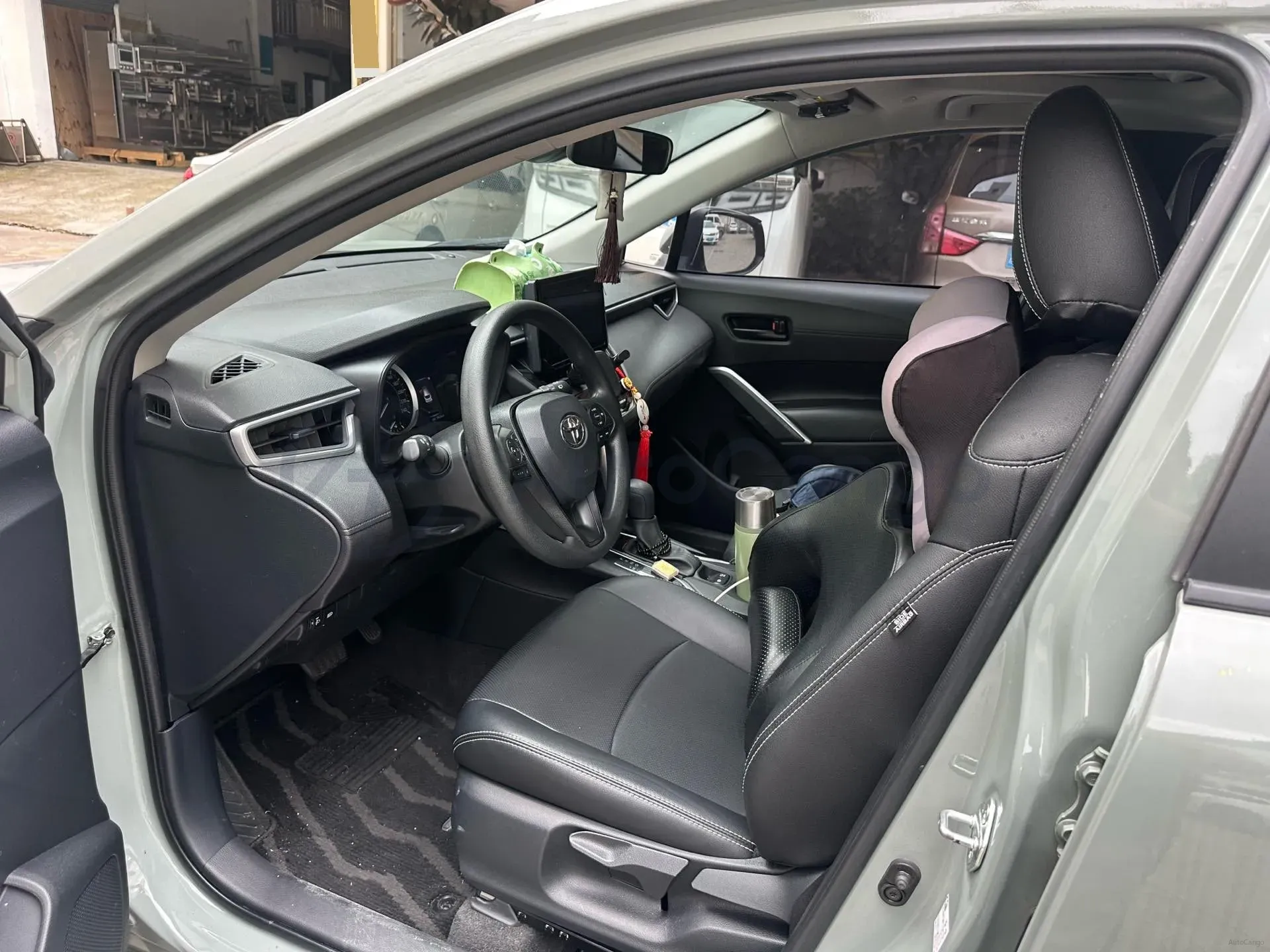 2022 Toyota Corolla Cross 2.0L 171HP L4 CVT,autocango,china used car exporter,china ev exporter,chinese used car exporter,chinese used ev exporter