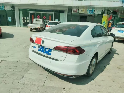 2020 Volkswagen Bora 1.5L 113HP L4 6AT