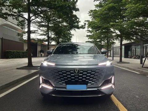2021 ChangAn UNI-K 2.0T 233HP L4 8AT