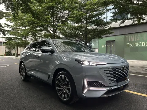 2021 ChangAn UNI-K 2.0T 233HP L4 8AT