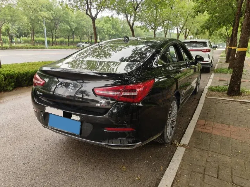 2022 HongQi H5 1.5T 169HP L4 7DCT,autocango,china used car exporter,china ev exporter,chinese used car exporter,chinese used ev exporter