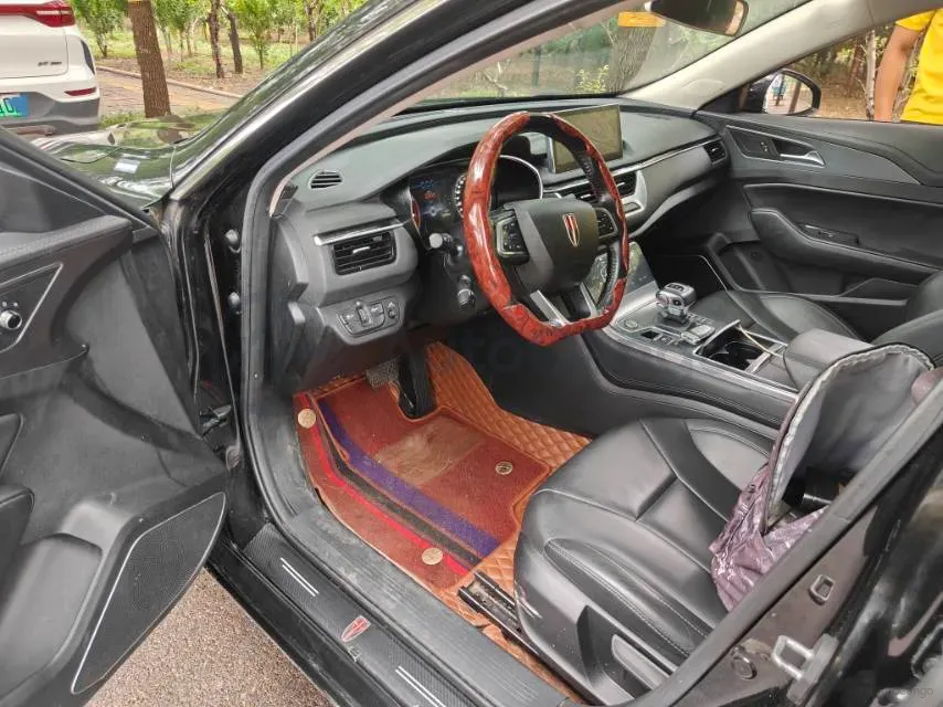 2022 HongQi H5 1.5T 169HP L4 7DCT,autocango,china used car exporter,china ev exporter,chinese used car exporter,chinese used ev exporter