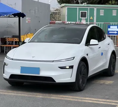 2026 Tesla Model Y BEV,autocango,china used car exporter,china ev exporter,chinese used car exporter,chinese used ev exporter