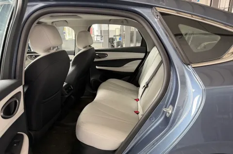 2025 BYD Seal05 DM-i 1.5L 101HP L4 E-CVT PHEV 15.87KWH