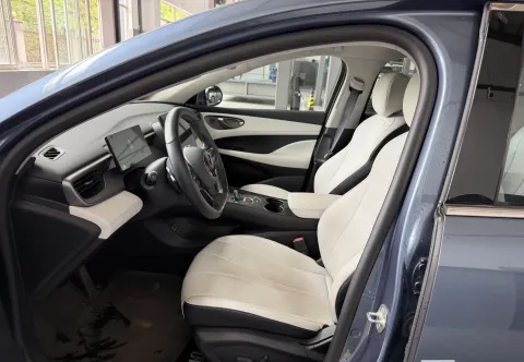 2025 BYD Seal05 DM-i 1.5L 101HP L4 E-CVT PHEV 15.87KWH