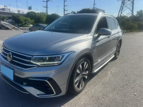 2022 Toyota Wildlander 2.5L 178HP L4 E-CVT Hybrid,autocango,china used car exporter,china ev exporter,chinese used car exporter,chinese used ev exporter
