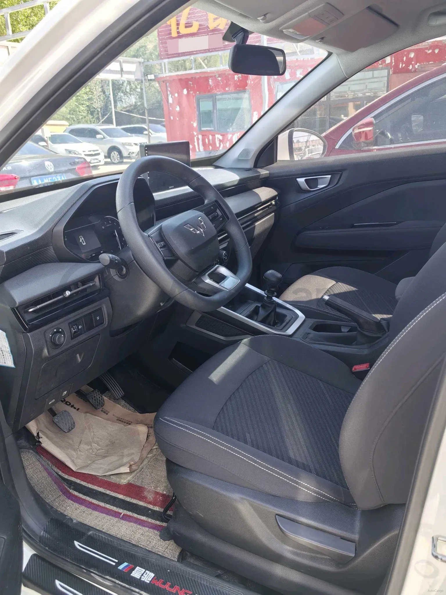 2022 WuLing XingChi 1.5L 99HP L4 6MT,autocango,china used car exporter,china ev exporter,chinese used car exporter,chinese used ev exporter