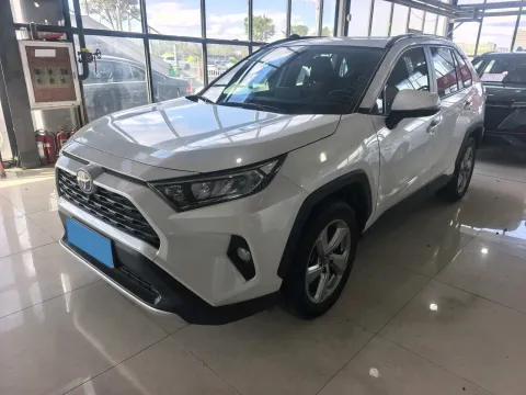 2021 TOYOTA RAV4,autocango,china used car exporter,china ev exporter,chinese used car exporter,chinese used ev exporter