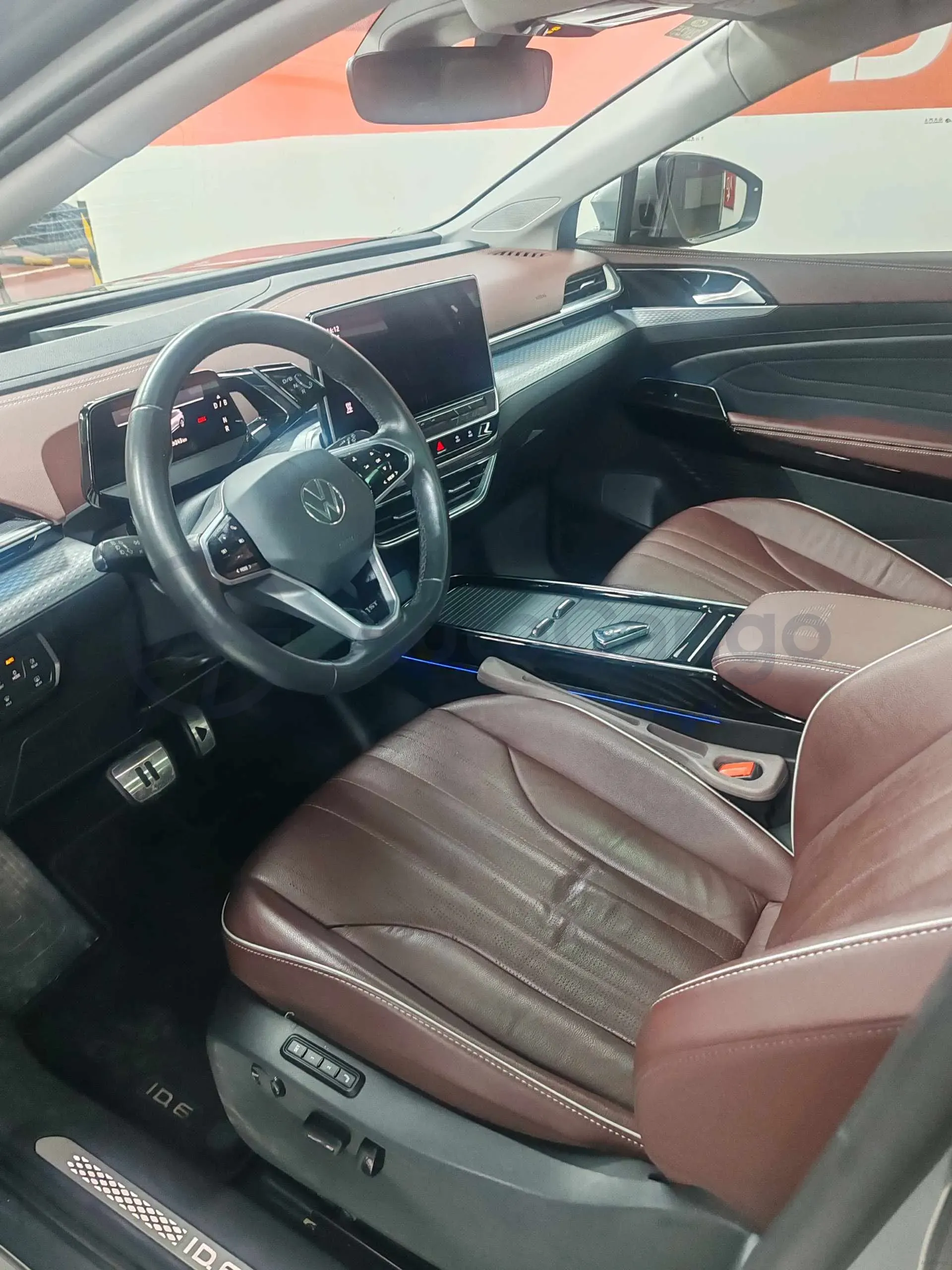 2021 Volkswagen ID.6 Crozz BEV 84.8KWH,autocango,china used car exporter,china ev exporter,chinese used car exporter,chinese used ev exporter