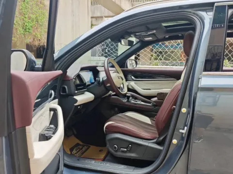 2021 Geely Monjaro 2.0T 218HP L4 7DCT,autocango,china used car exporter,china ev exporter,chinese used car exporter,chinese used ev exporter